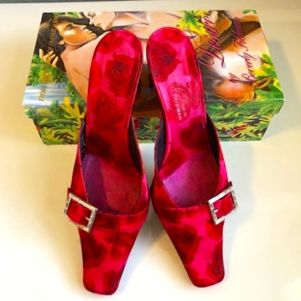LTD ED BEVERLY FELDMAN Rare Y2K Weapon Crystal Rose Satin Kitten Heel Mule 7.5
